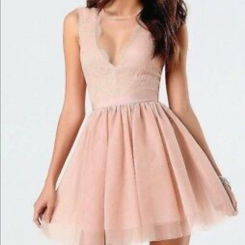 Beautiful Lace/Tull bebe dress